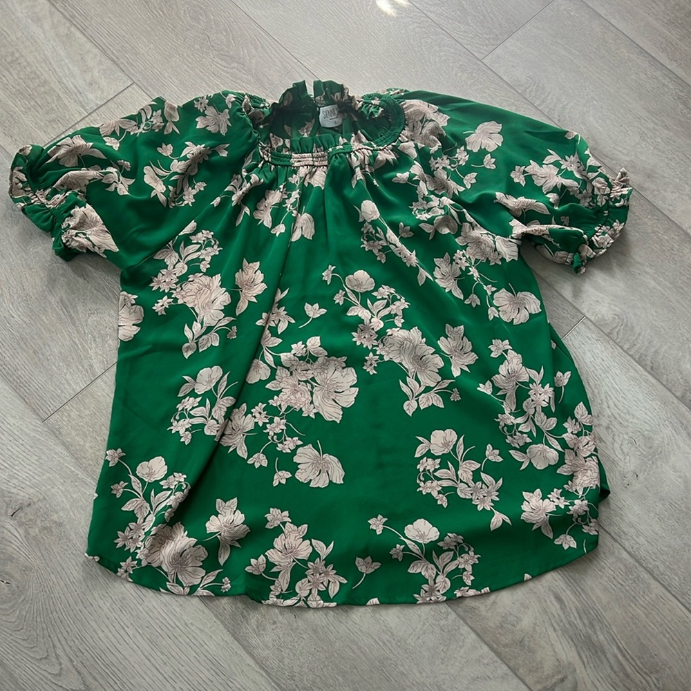 Women’s blouse